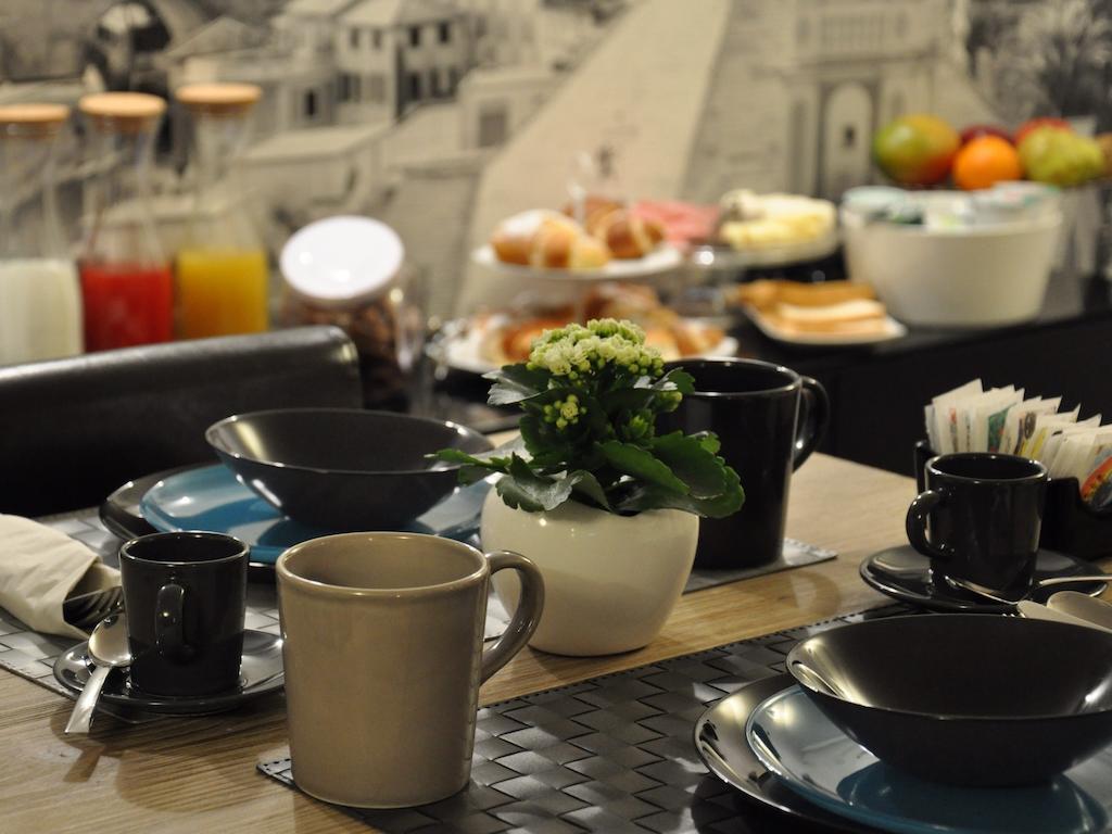 The Royals Experience Bed and Breakfast Napels Buitenkant foto