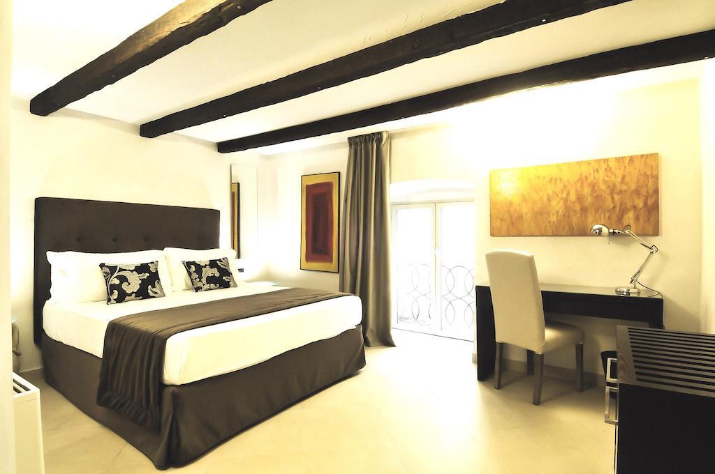 The Royals Experience Bed and Breakfast Napels Kamer foto